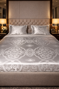 Lenjerie de pat din satin, model RoyalGrey, gri, 6 piese, set complet, material fin, confort premium
